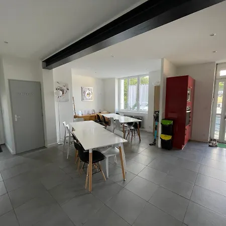 別荘 O' Li Douillet