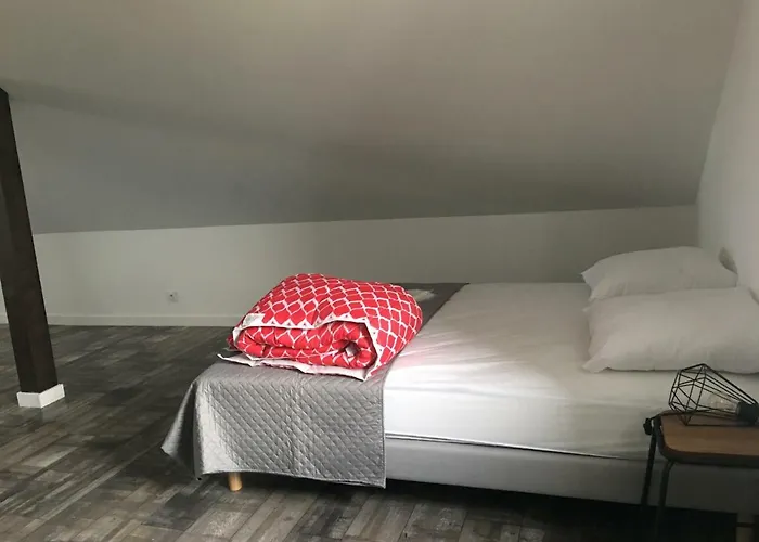 Nyaraló O' Li Douillet *