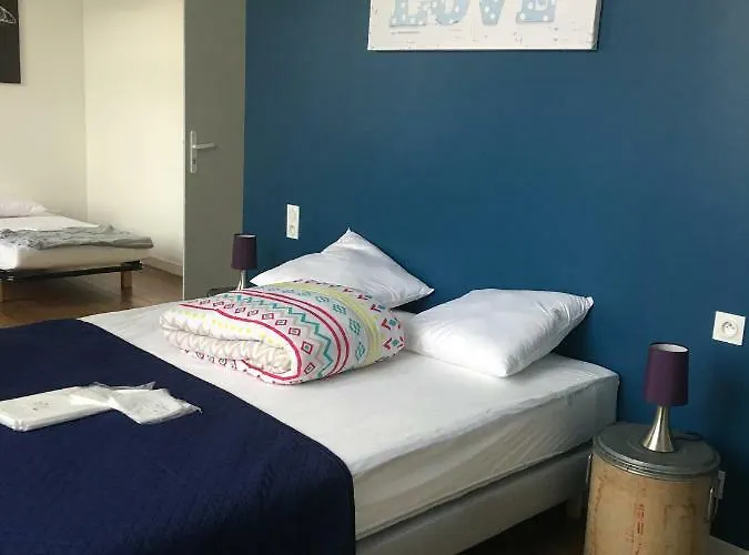 Nyaraló O' Li Douillet *