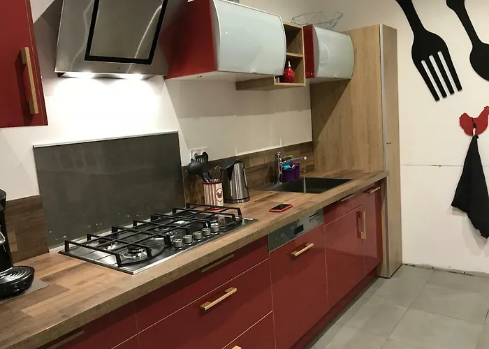 O' Li Douillet Nyaraló